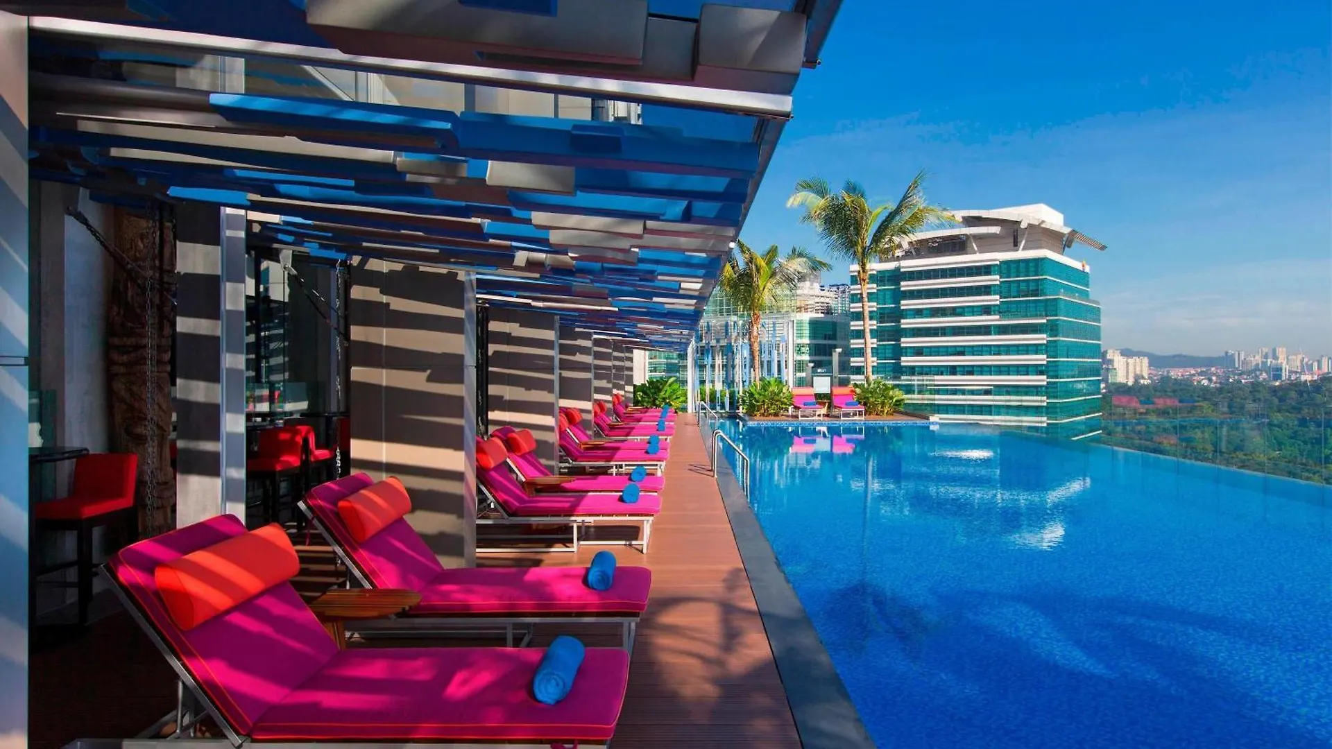 Aloft Kuala Lumpur Sentral Hotel