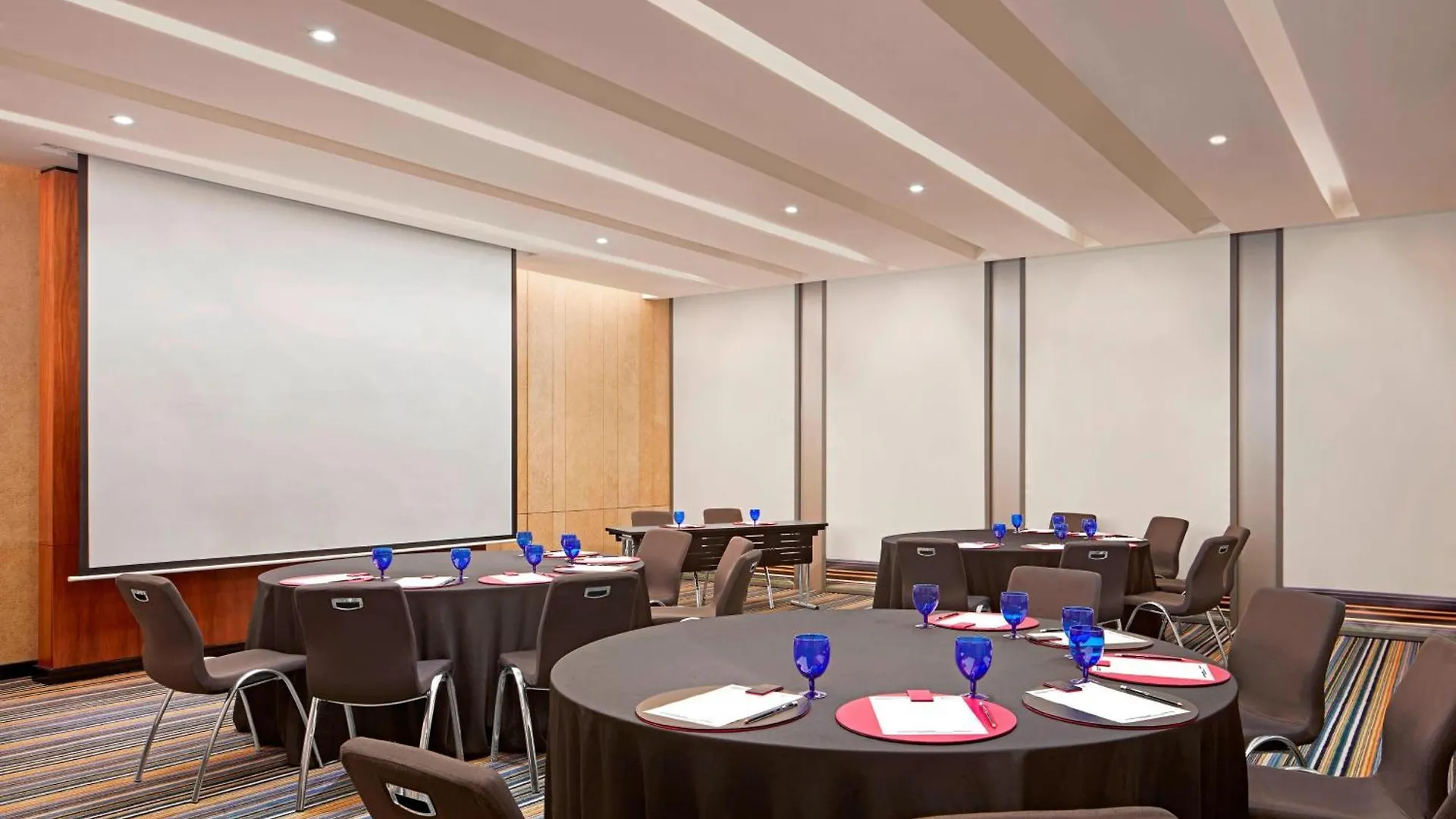 Aloft Kuala Lumpur Sentral Hotel