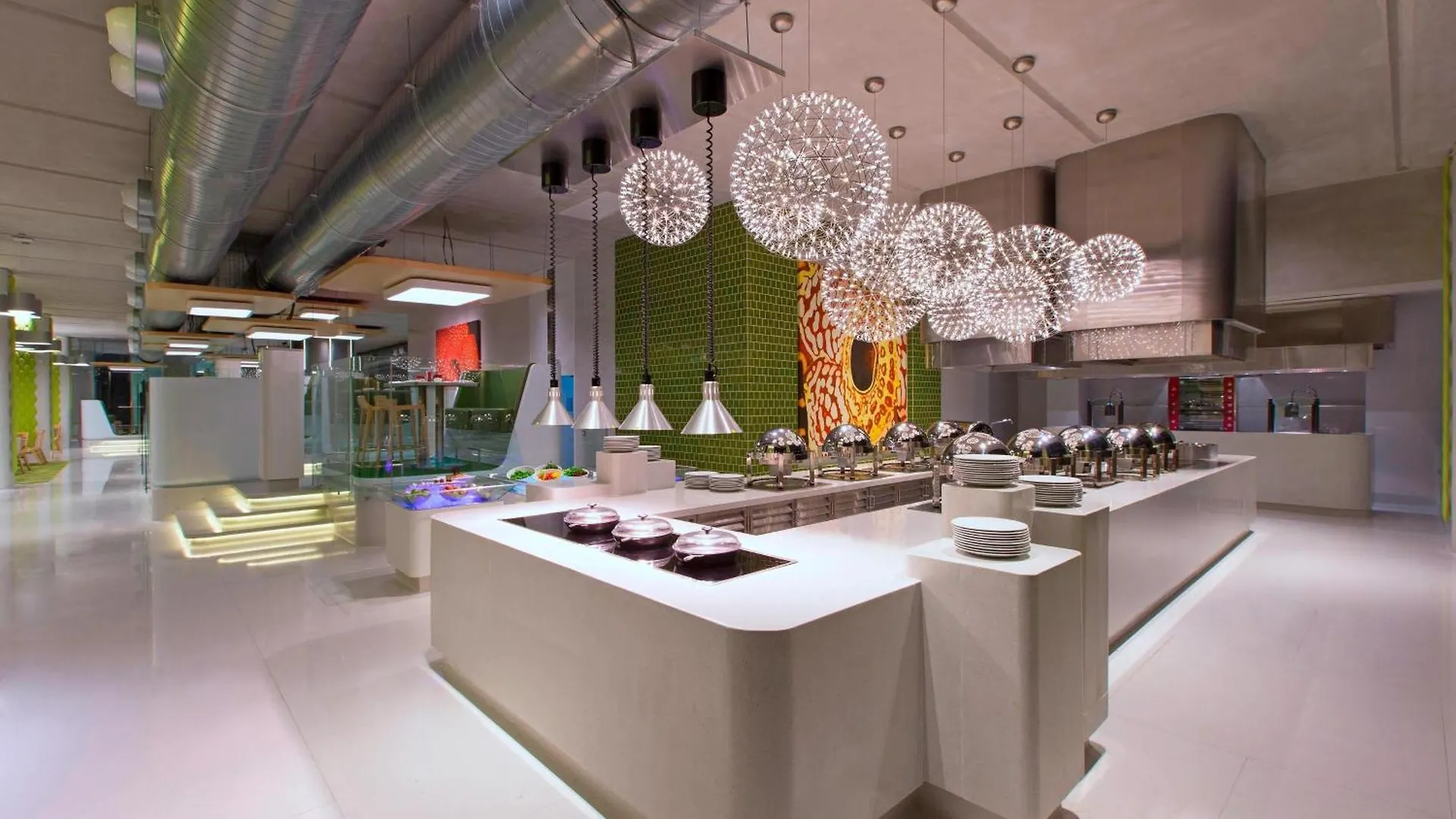Aloft Kuala Lumpur Sentral Hotel